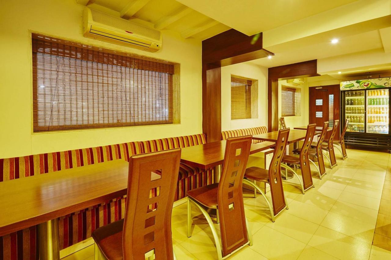 Hotel Crystal 孟买 外观 照片
