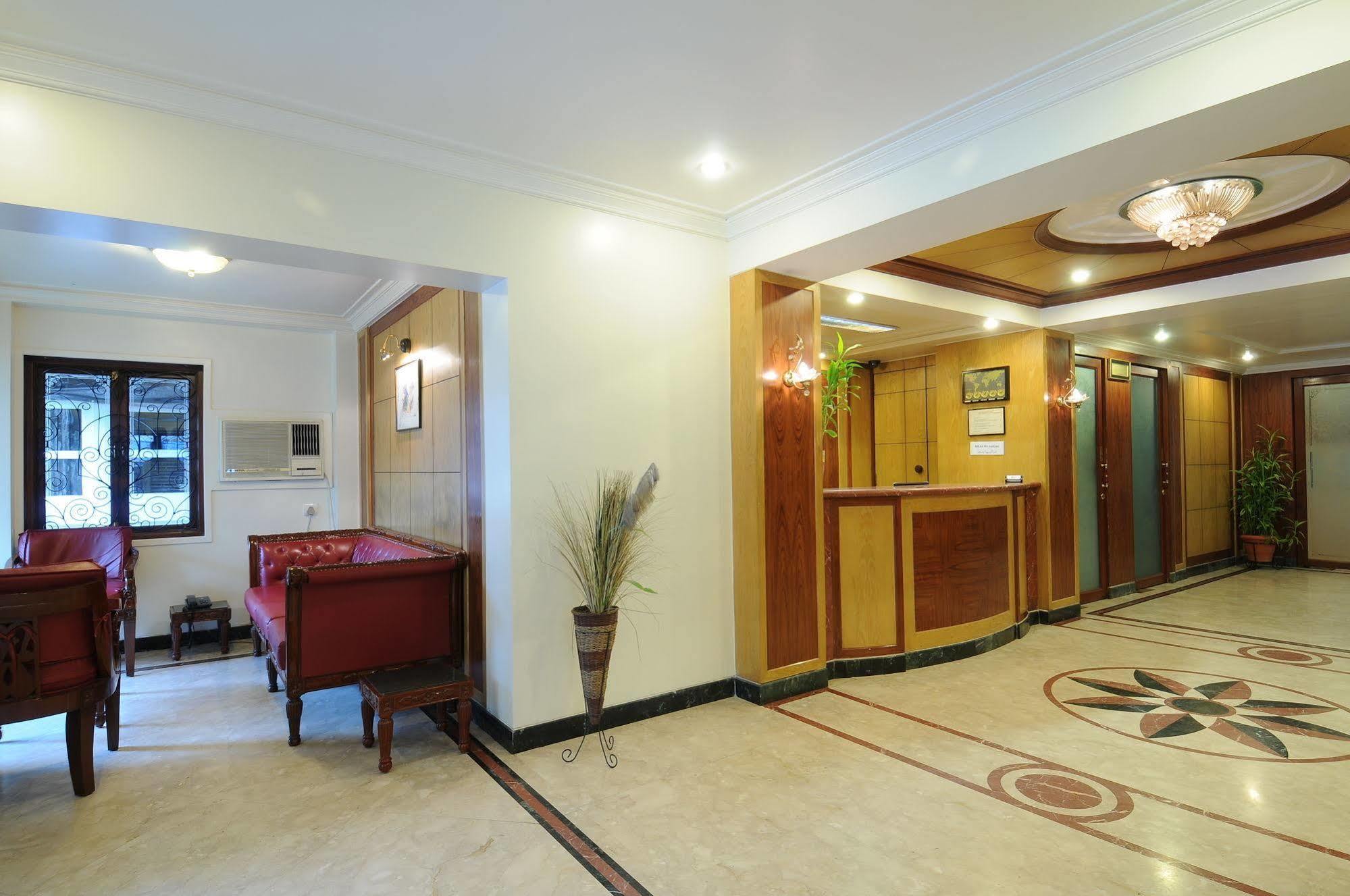 Hotel Crystal 孟买 外观 照片